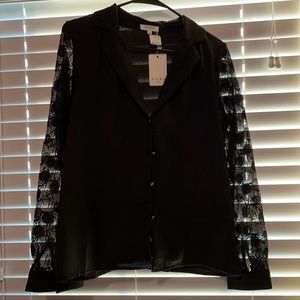 Lace sleeve blouse
